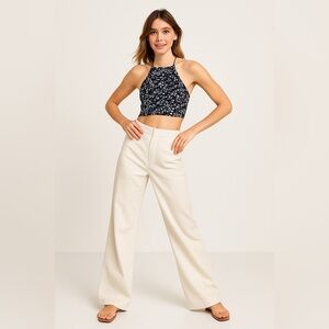ARITZIA  SUNDAY BEST Stoker Halter Tie Crop Top